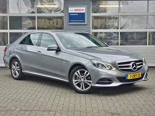 Hoofdafbeelding Mercedes-Benz E-Klasse Mercedes E-klasse 200 Ambition Avantgarde 184PK|Automaat|LED|PDC|Navi|half-leder|