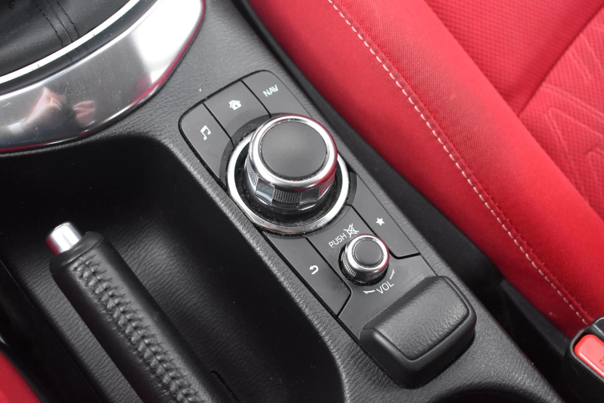 Hoofdafbeelding Mazda 2