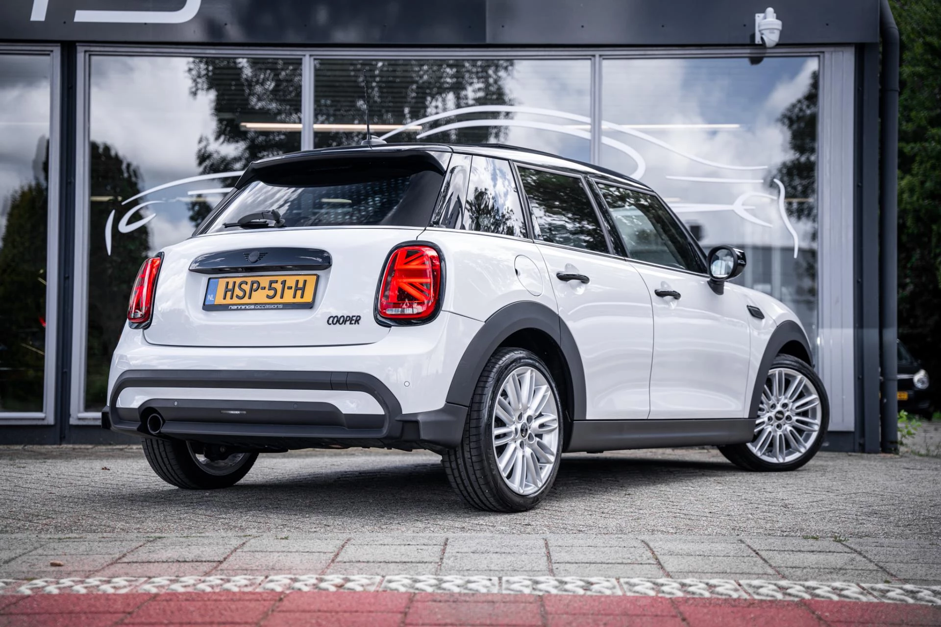 Hoofdafbeelding MINI Cooper