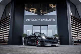 Hoofdafbeelding Porsche 911 Porsche 911 992 Cabrio 3.0 Carrera 4 S - Sport Chrono Plus | 360 Camera | Memory | Cruise Control