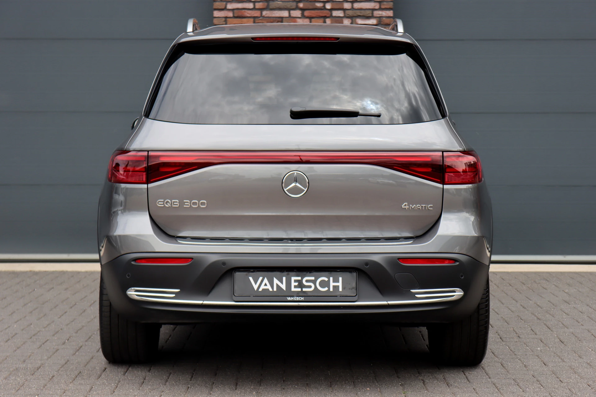 Hoofdafbeelding Mercedes-Benz EQB
