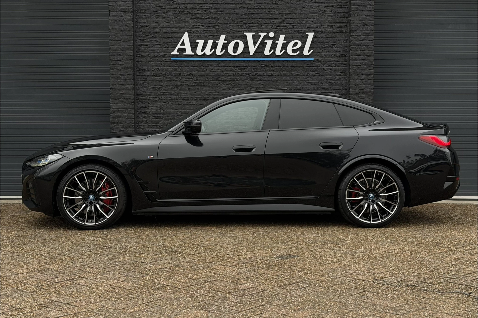 Hoofdafbeelding BMW i4