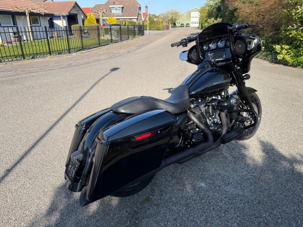 Hoofdafbeelding Harley-Davidson Street Glide