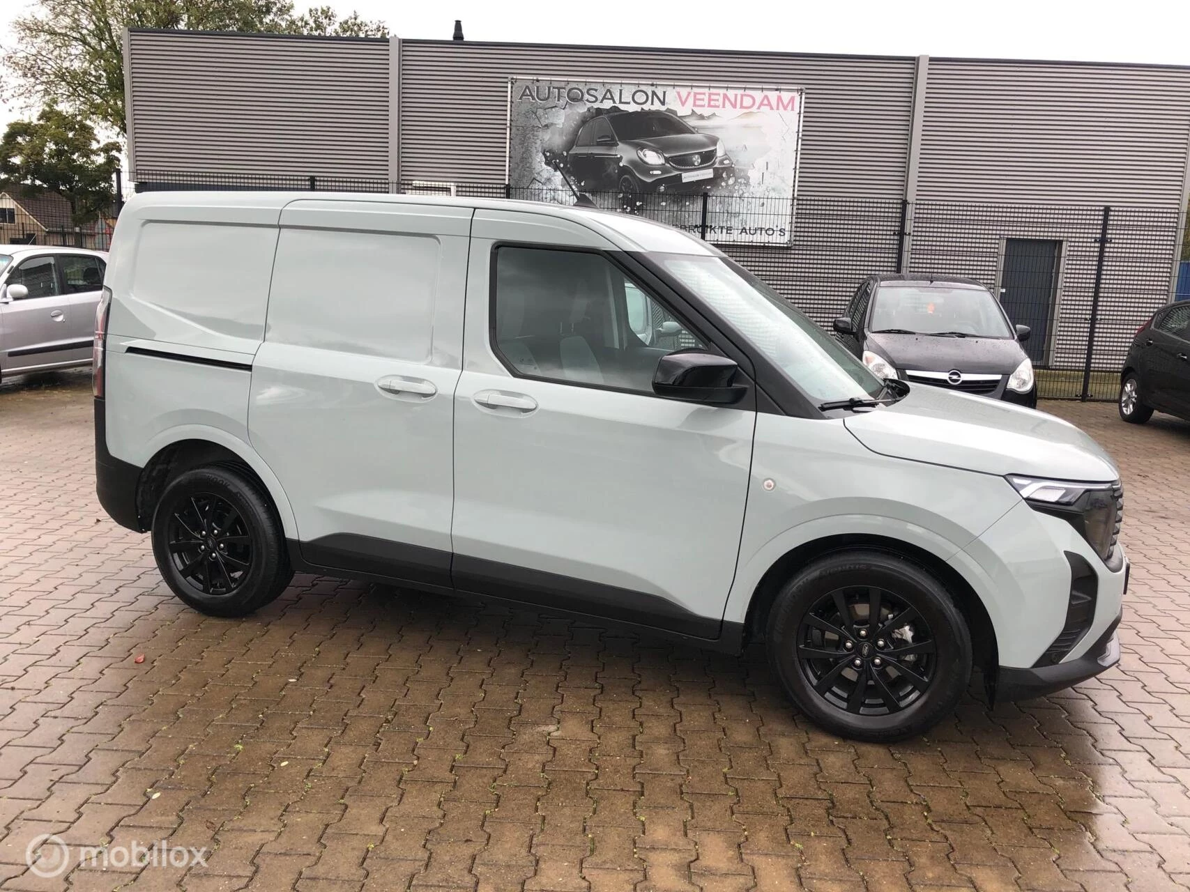 Hoofdafbeelding Ford Transit Courier