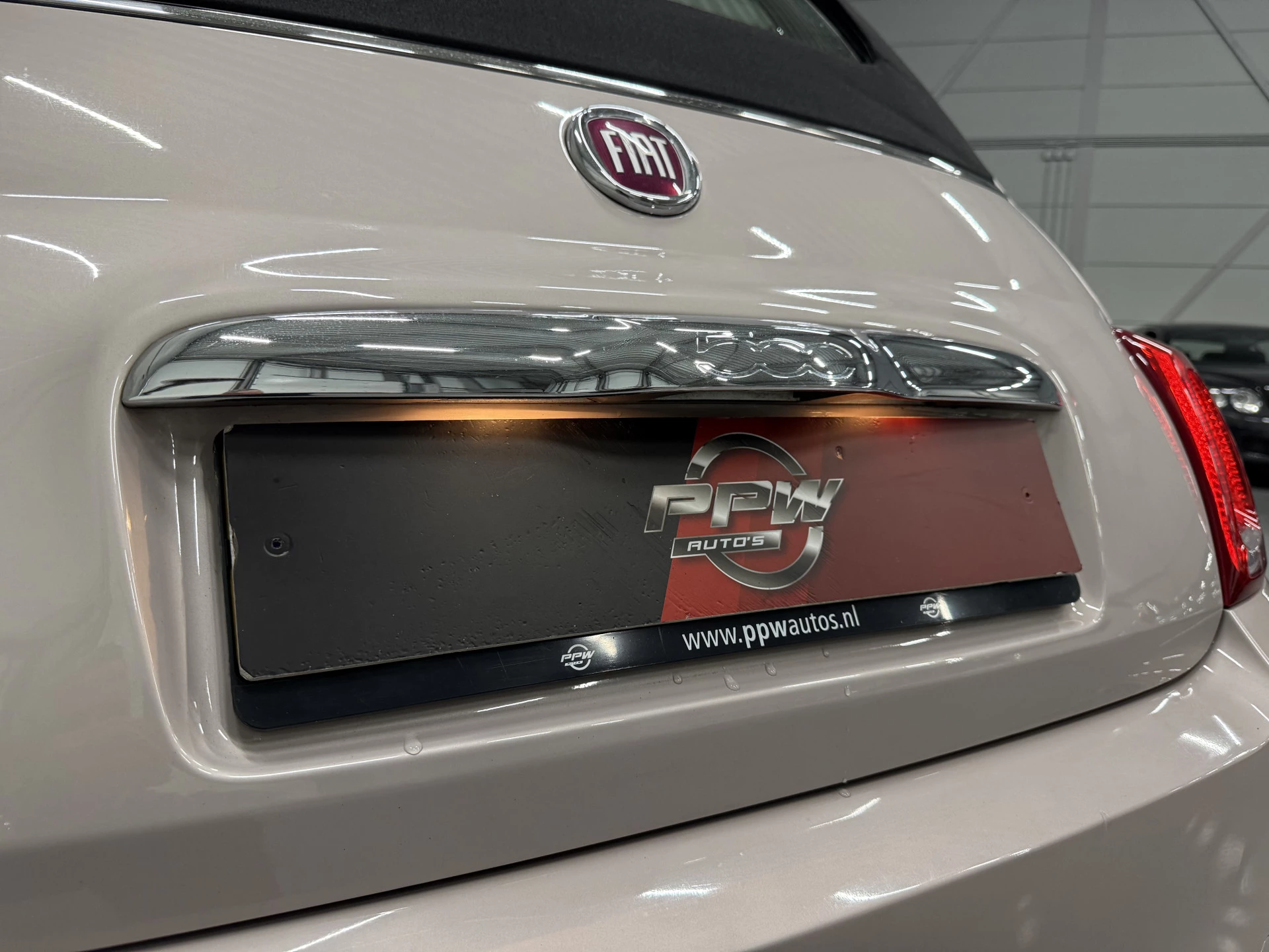 Hoofdafbeelding Fiat 500C