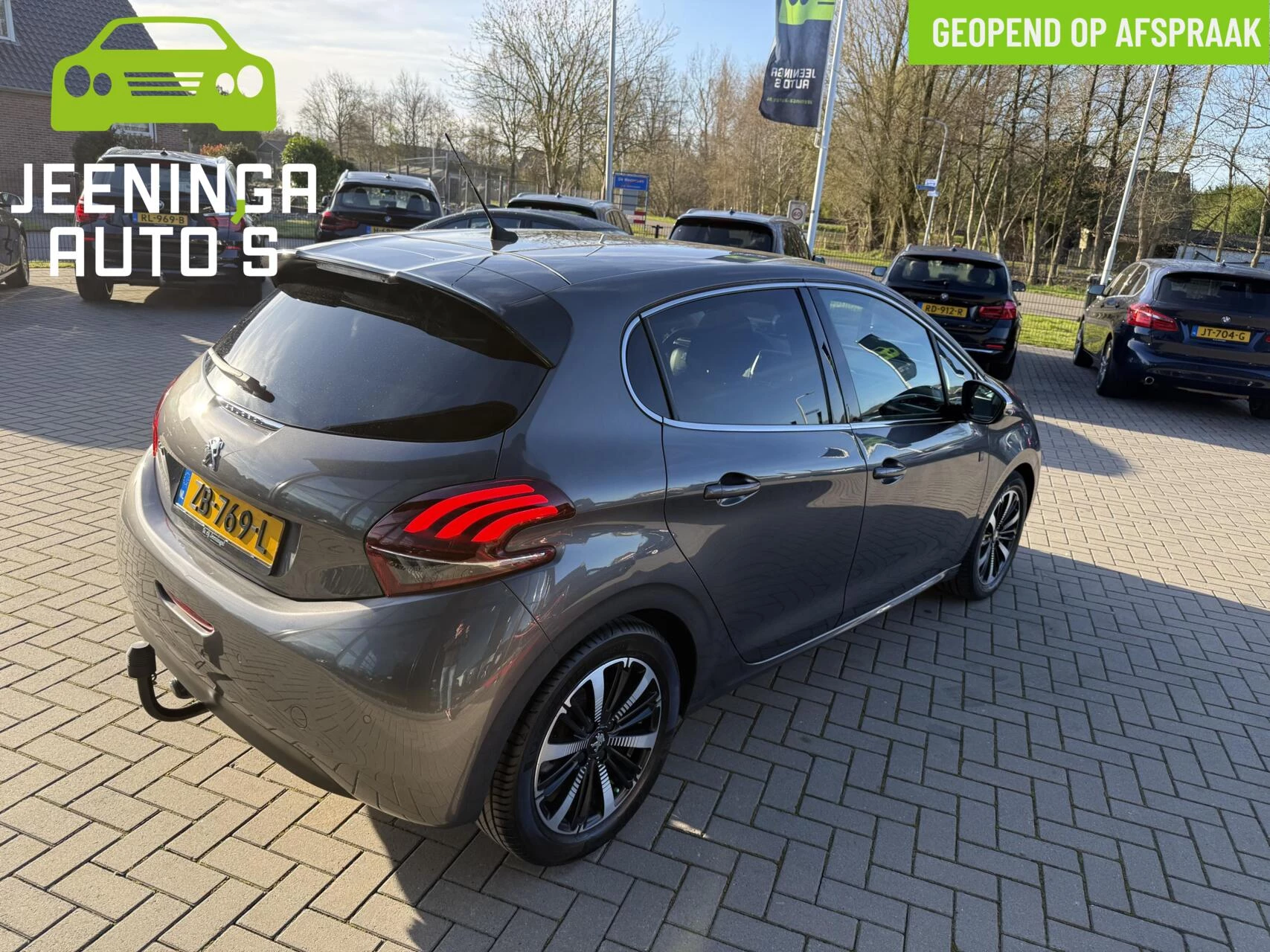 Hoofdafbeelding Peugeot 208