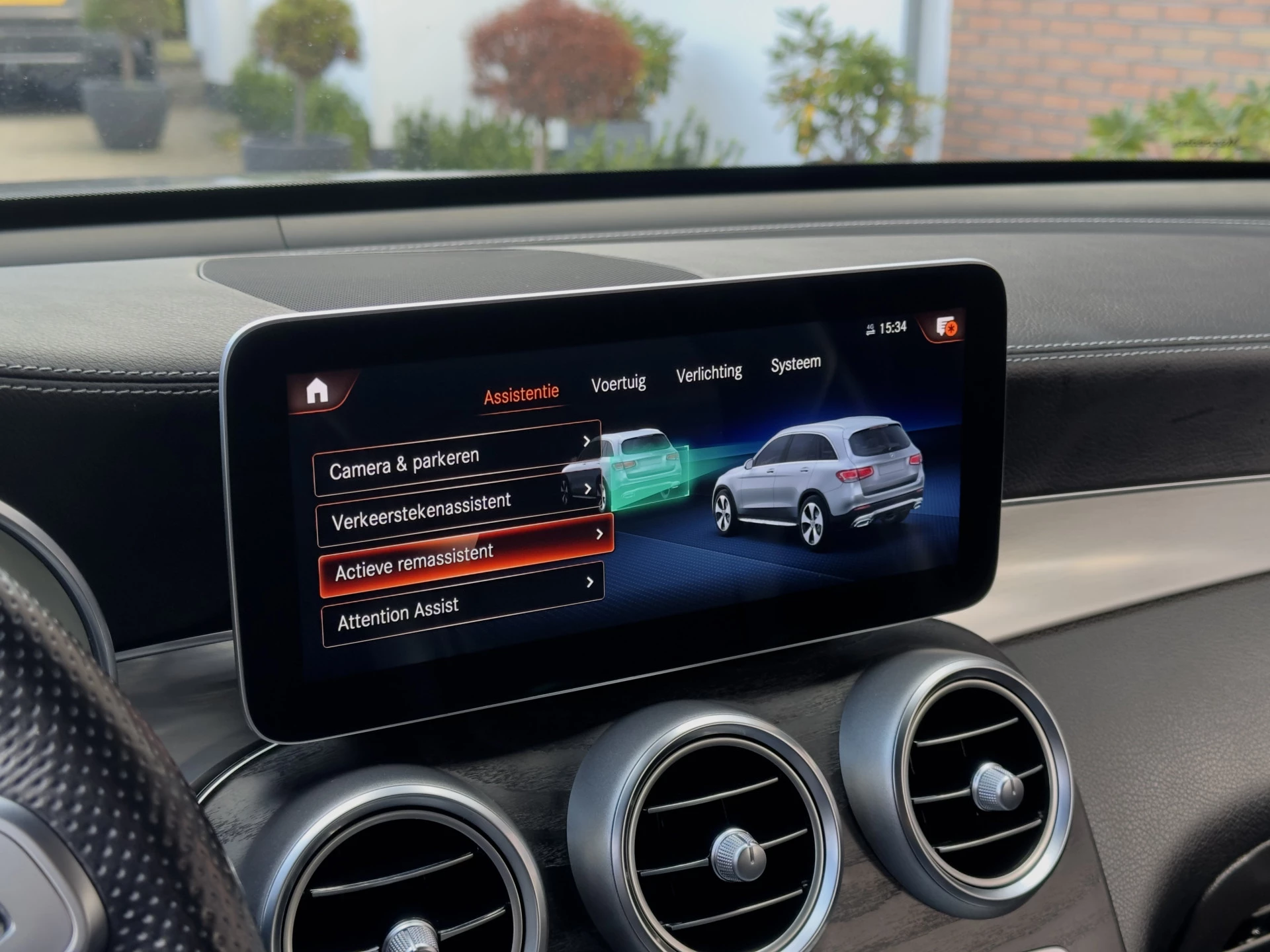 Hoofdafbeelding Mercedes-Benz GLC