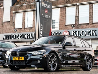 BMW 3 Serie Touring 320i Edition M Sport Shadow High Exe ORG NL PANO 19 INCH SHADOW STUURWIEL VERW 150000KM!!