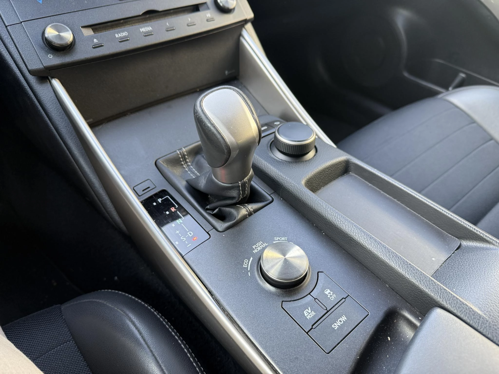 Hoofdafbeelding Lexus IS