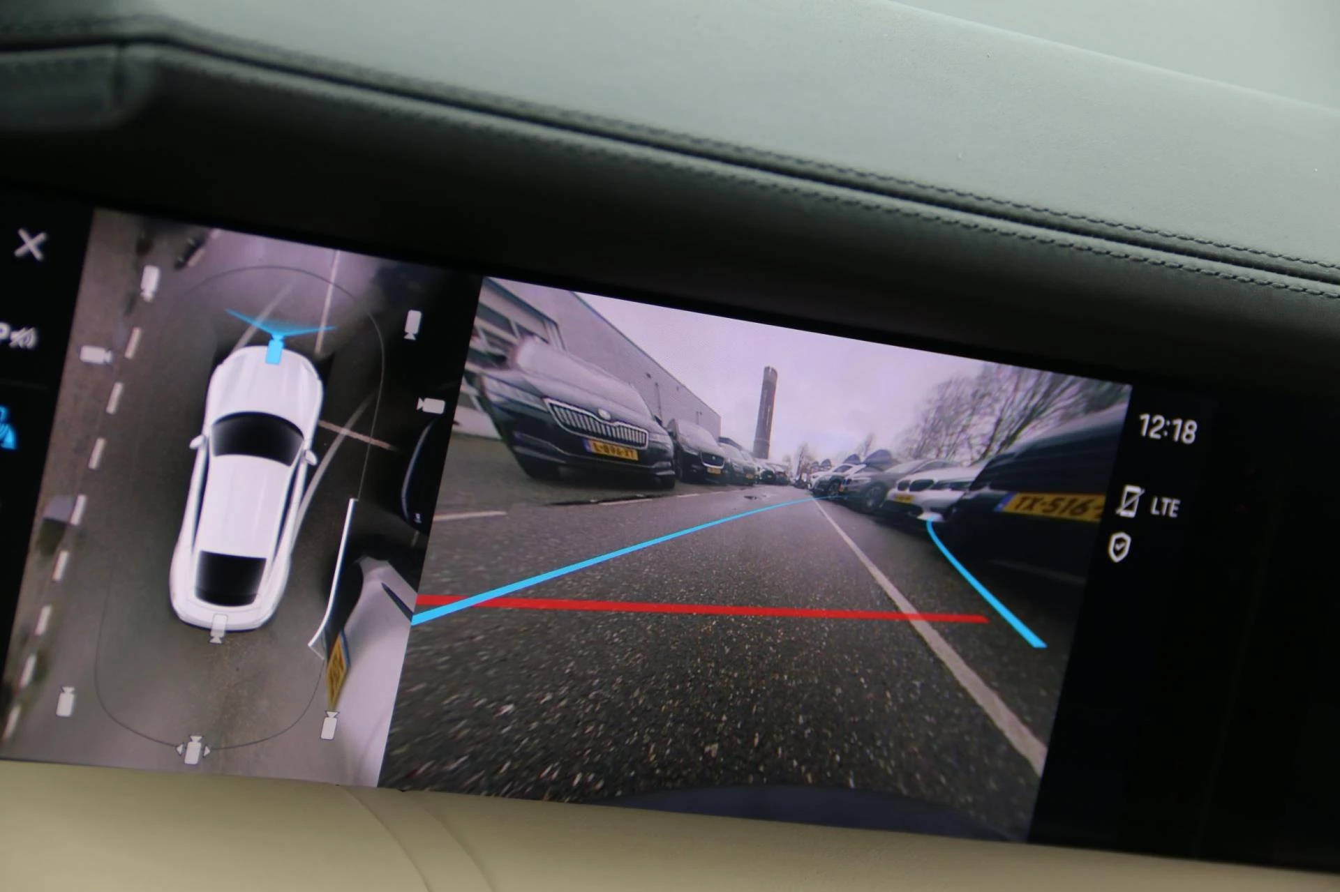 Hoofdafbeelding Porsche Taycan