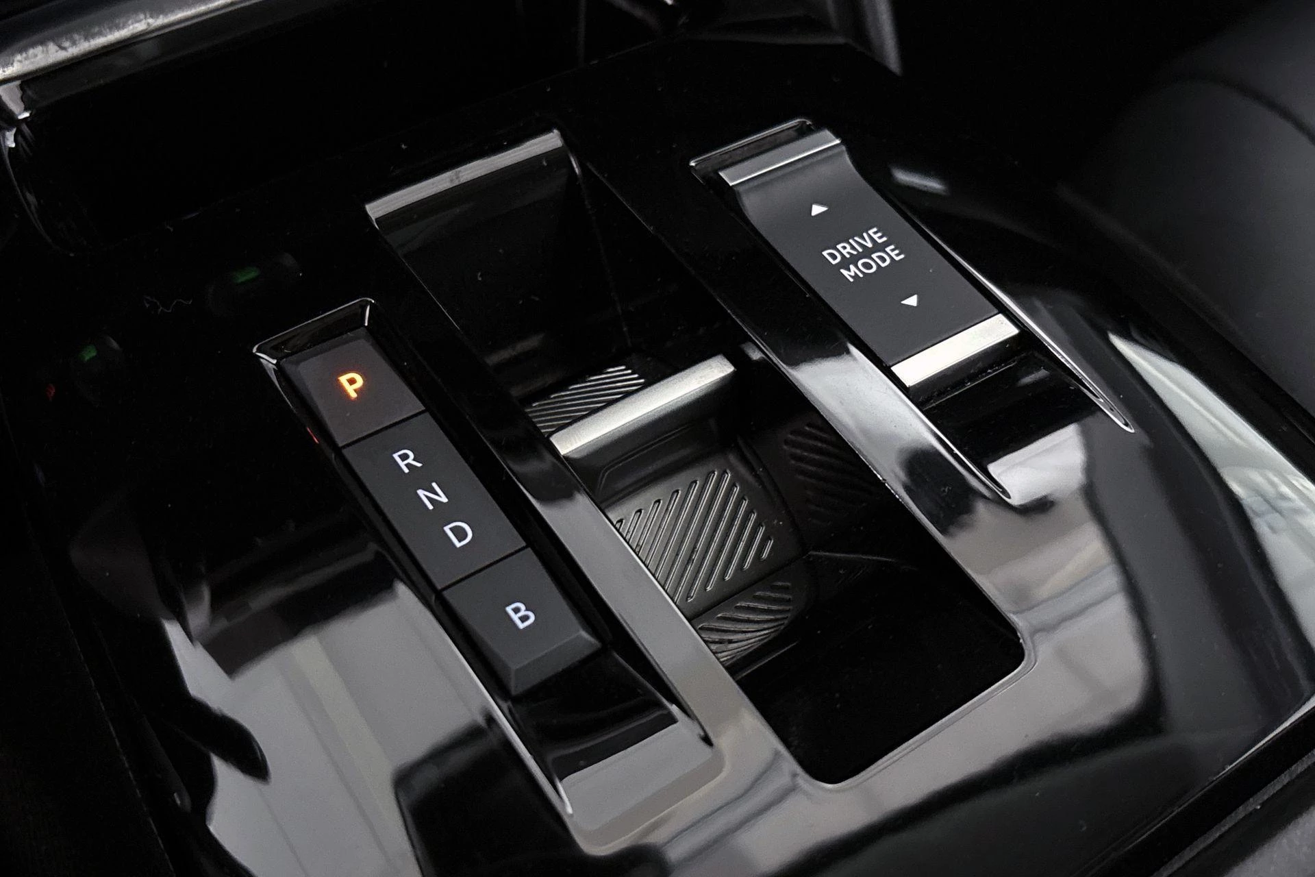 Hoofdafbeelding Citroën ë-C4