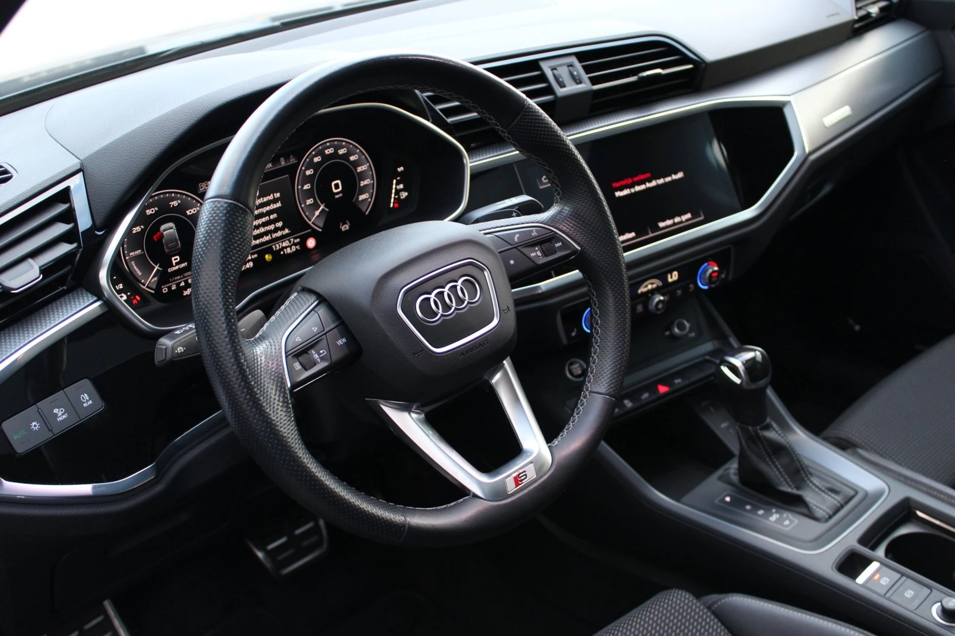 Hoofdafbeelding Audi Q3