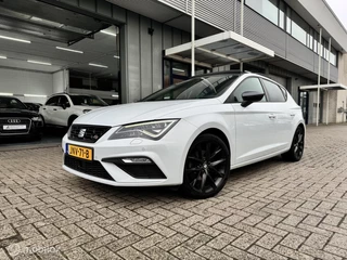 Seat Leon 1.5 TSI FR uitvoering  | Pano | Xenon | Beats-audio