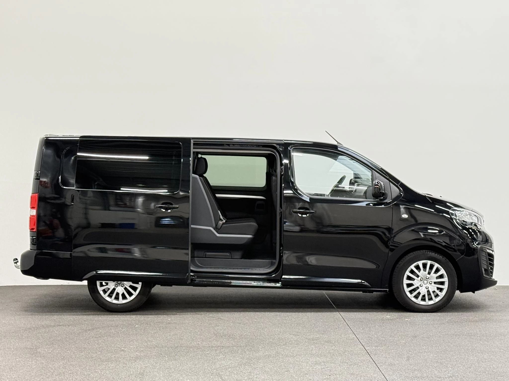 Hoofdafbeelding Peugeot Expert