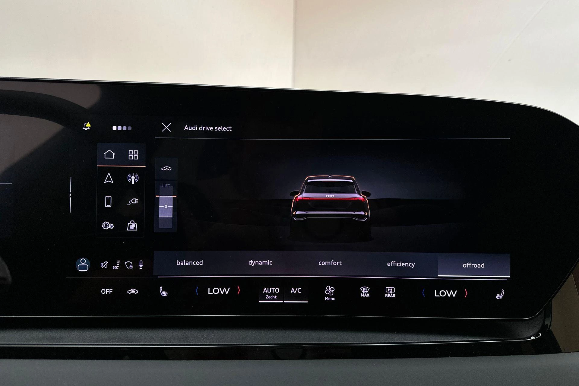 Hoofdafbeelding Audi Q6 e-tron