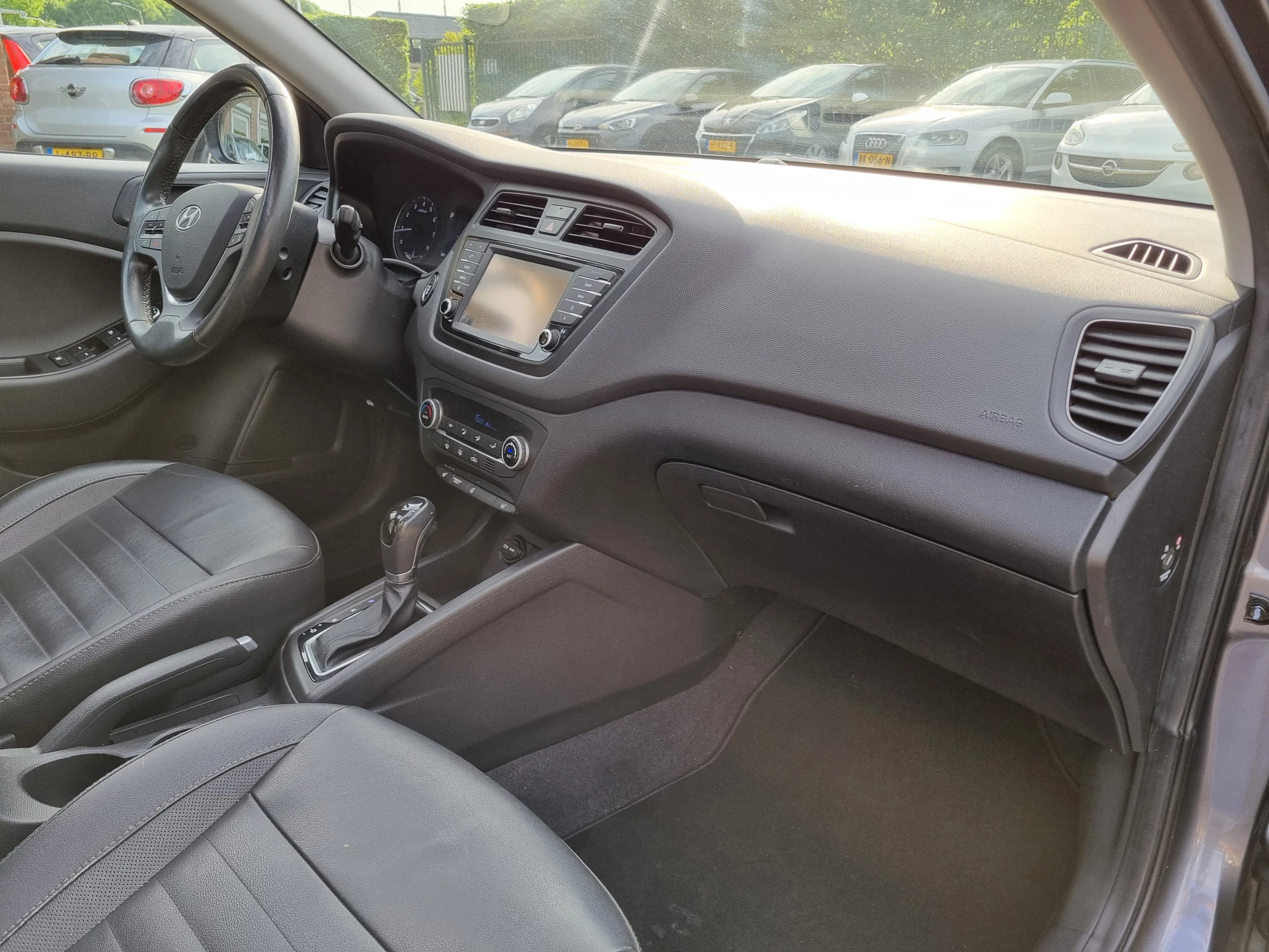 Hoofdafbeelding Hyundai i20