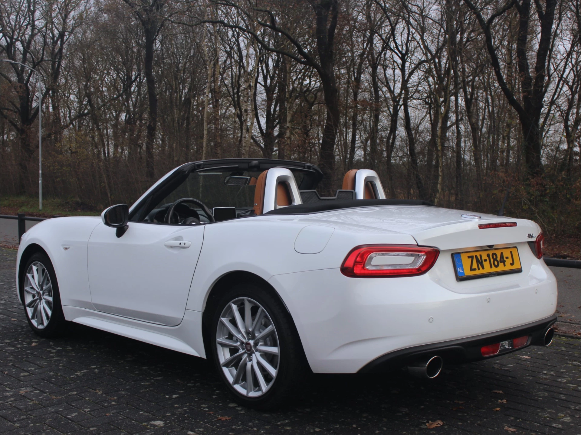 Hoofdafbeelding Fiat 124 Spider