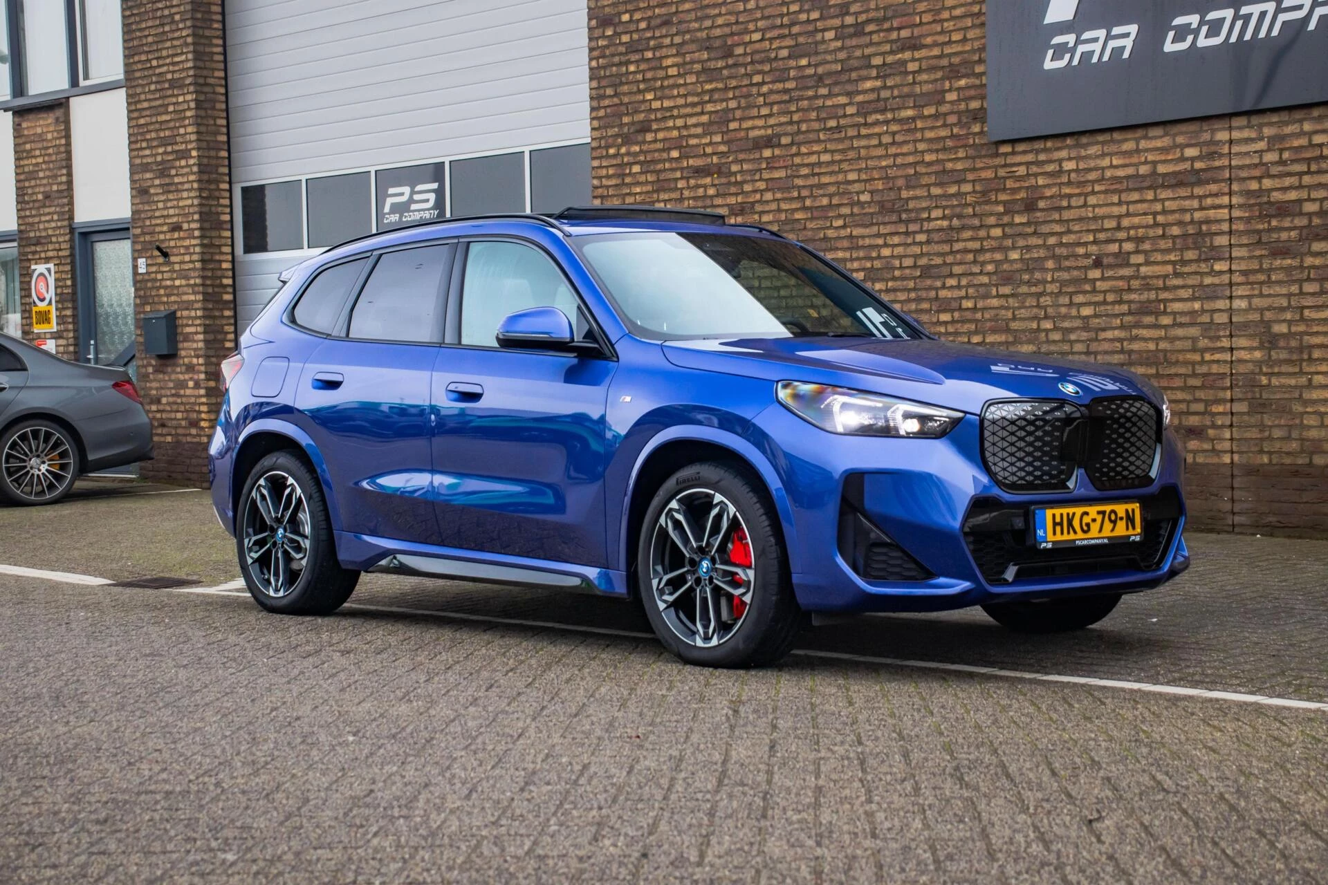 Hoofdafbeelding BMW iX1