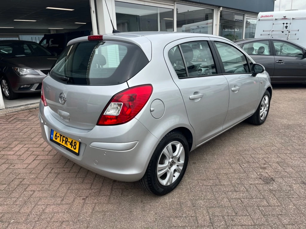 Hoofdafbeelding Opel Corsa