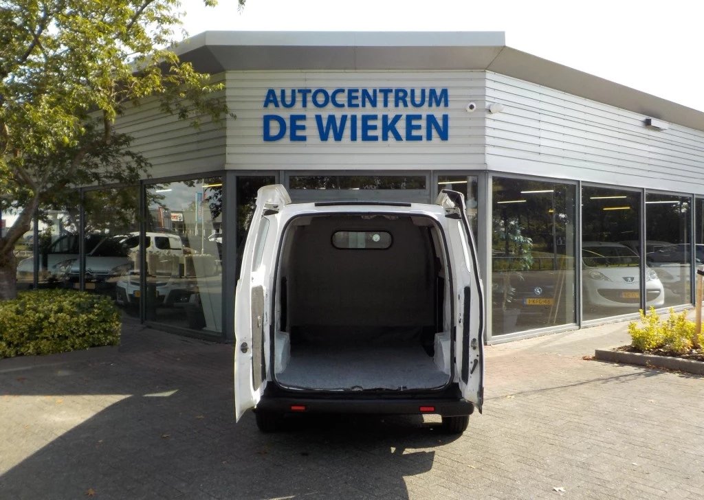 Hoofdafbeelding Nissan NV200