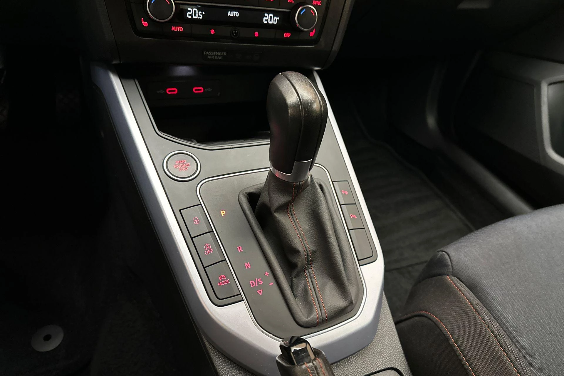 Hoofdafbeelding SEAT Arona