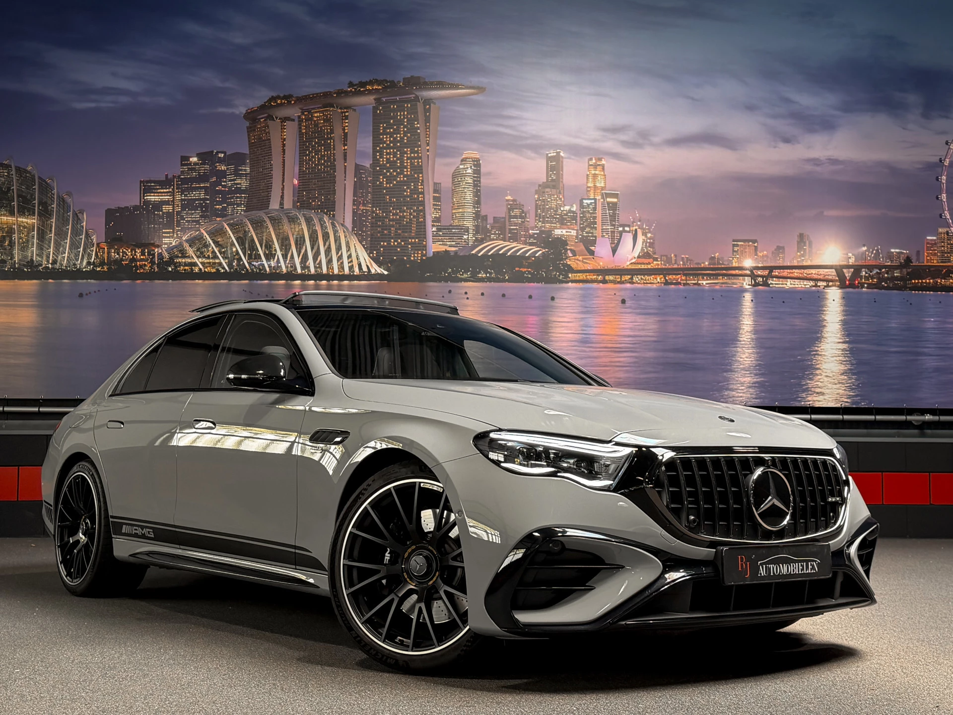 Hoofdafbeelding Mercedes-Benz E-Klasse