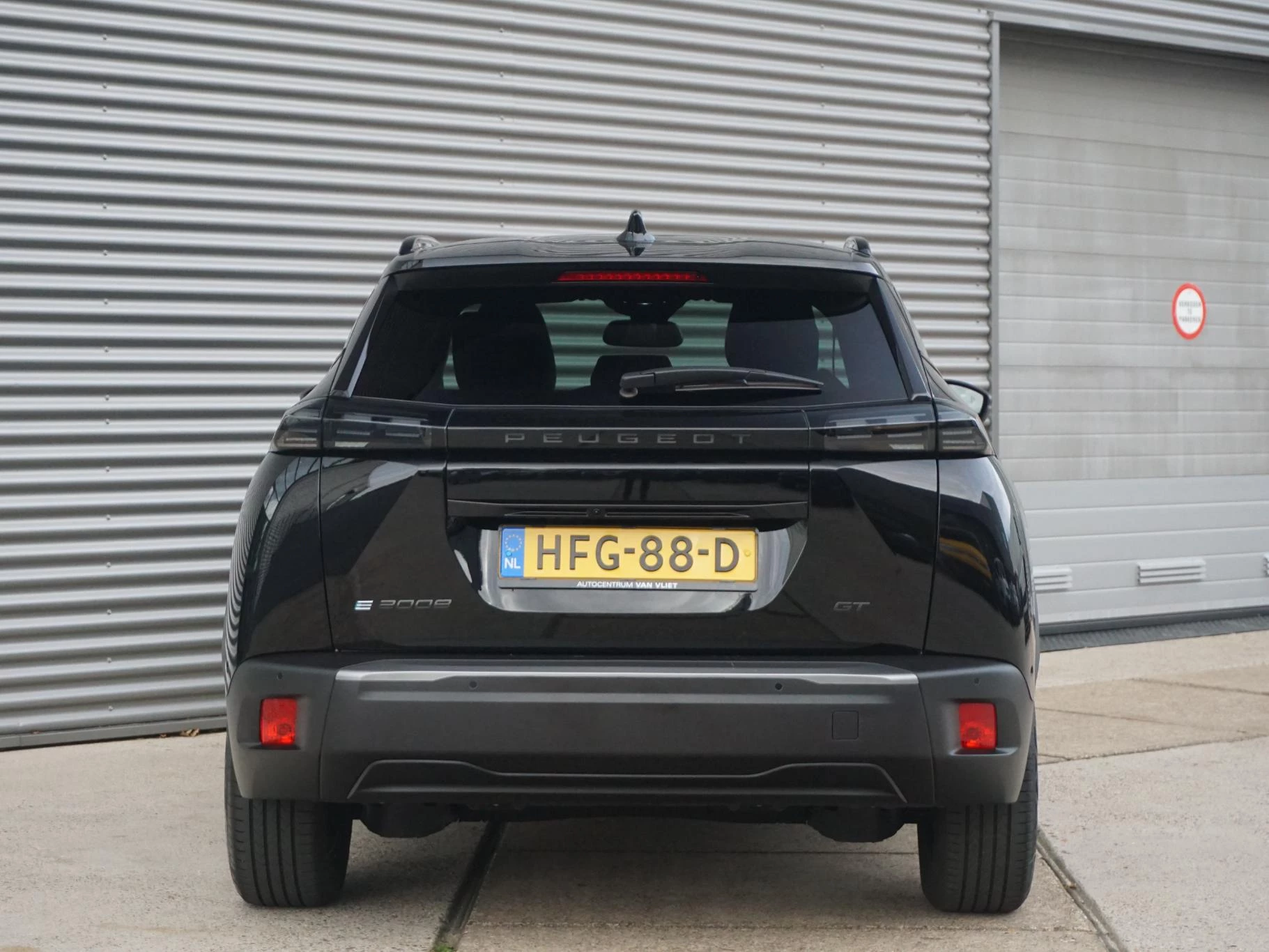 Hoofdafbeelding Peugeot e-2008