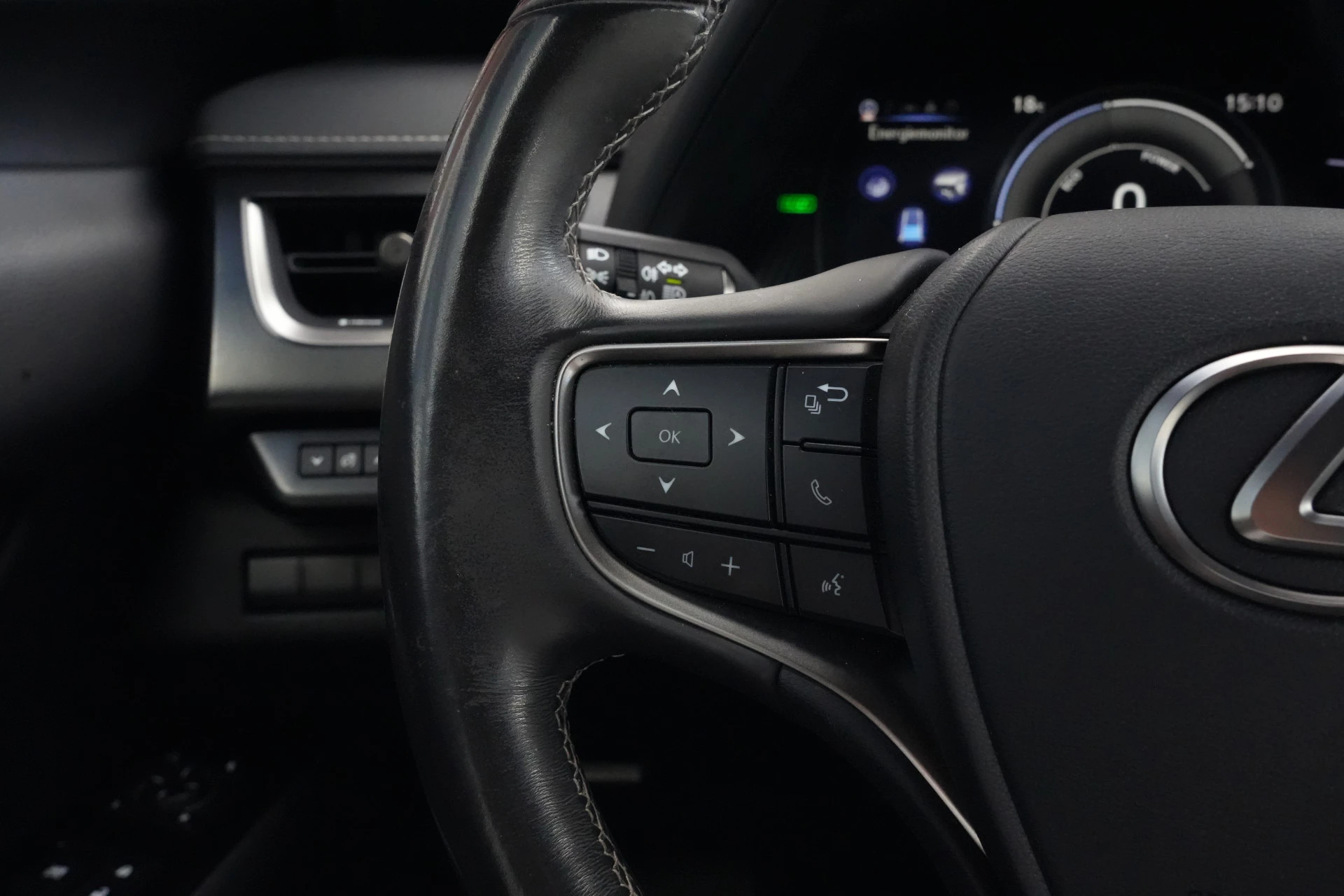 Hoofdafbeelding Lexus UX