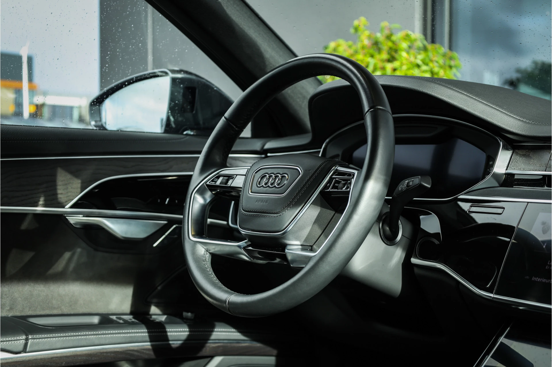 Hoofdafbeelding Audi A8