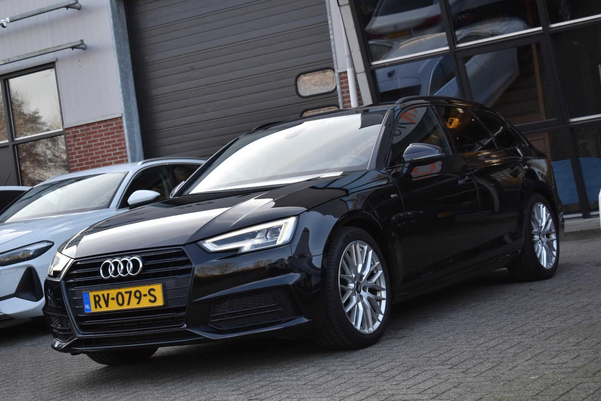 Hoofdafbeelding Audi A4