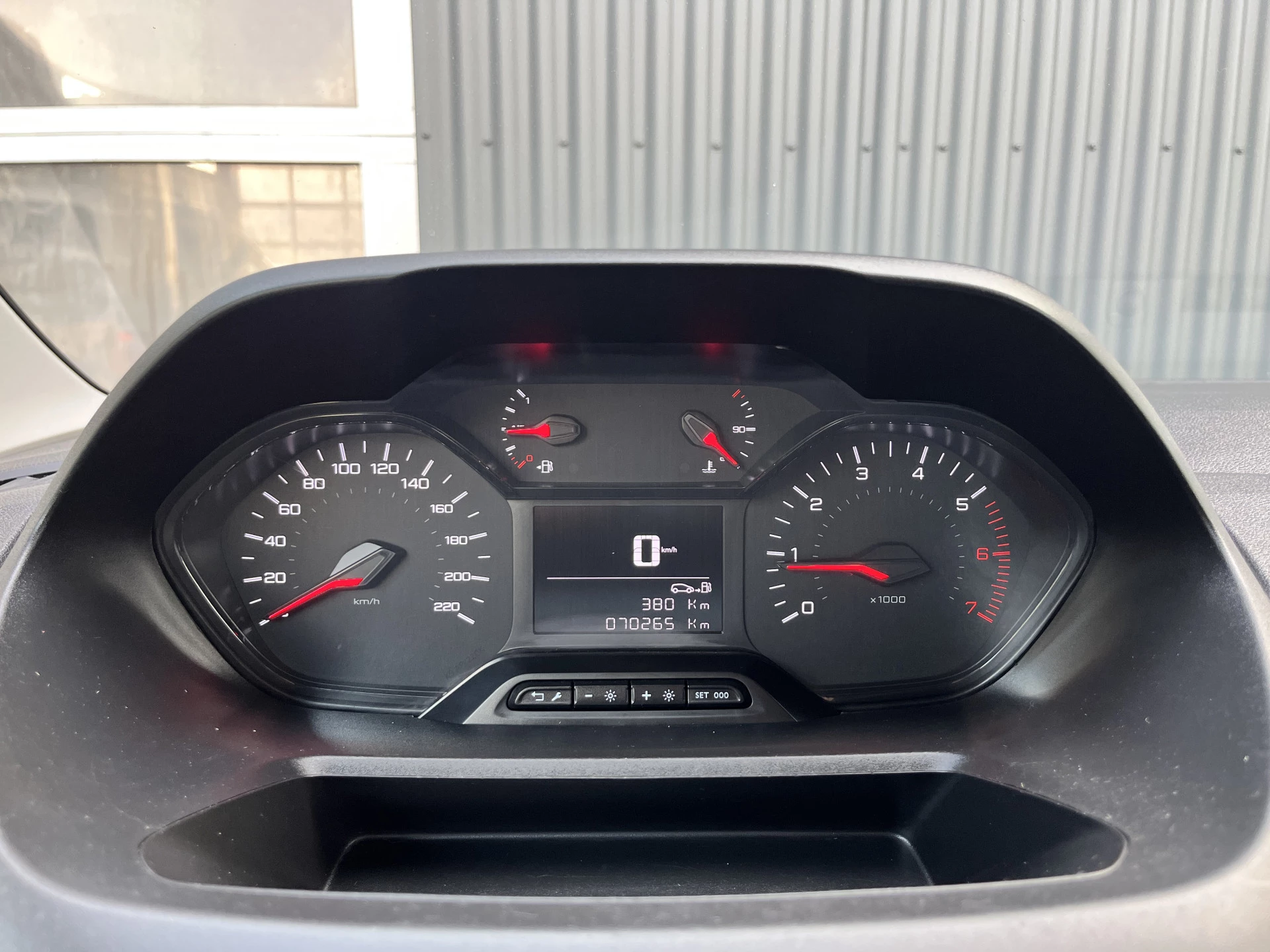 Hoofdafbeelding Peugeot Partner