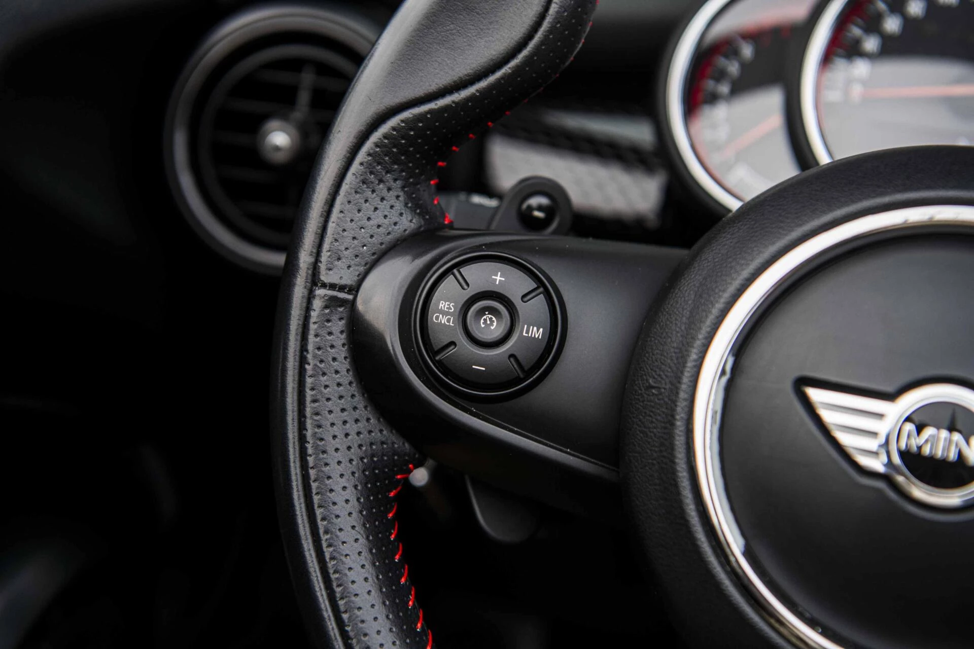 Hoofdafbeelding MINI Cooper Cabrio