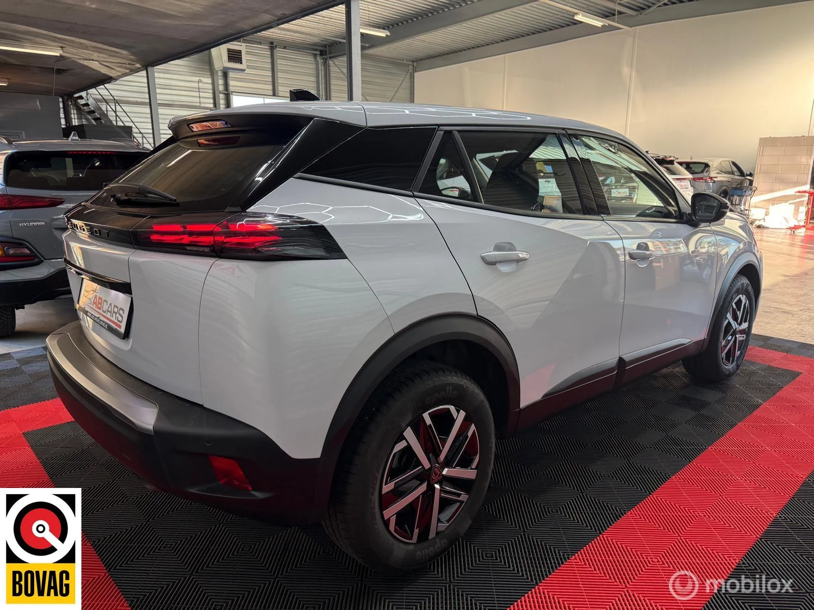 Hoofdafbeelding Peugeot 2008
