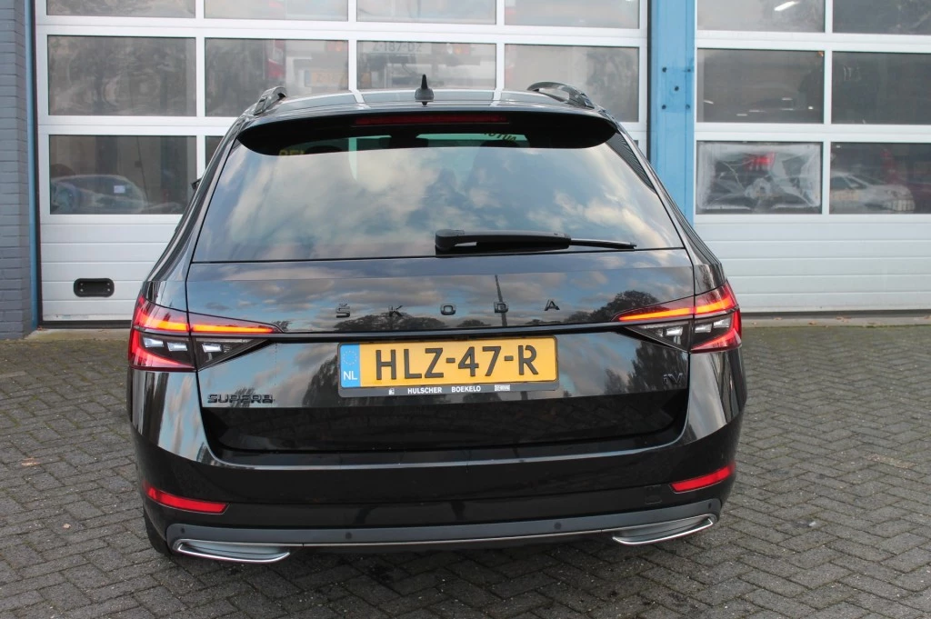 Hoofdafbeelding Škoda Superb