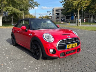 Hoofdafbeelding MINI Cooper S Cabrio MINI Cooper S Cabrio 2.0 S Cooper 2018 Chili / JCW Pakket
