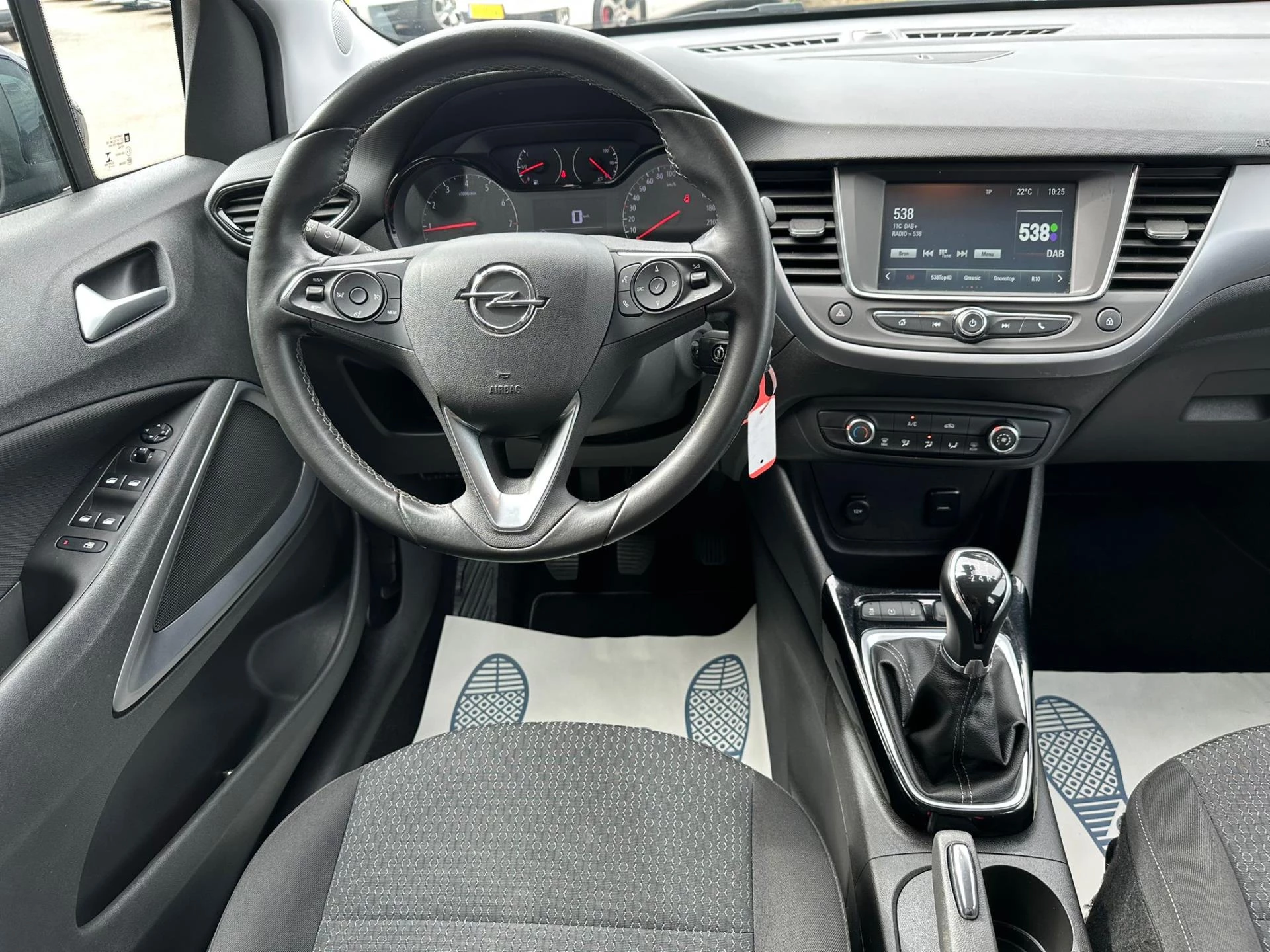 Hoofdafbeelding Opel Crossland X