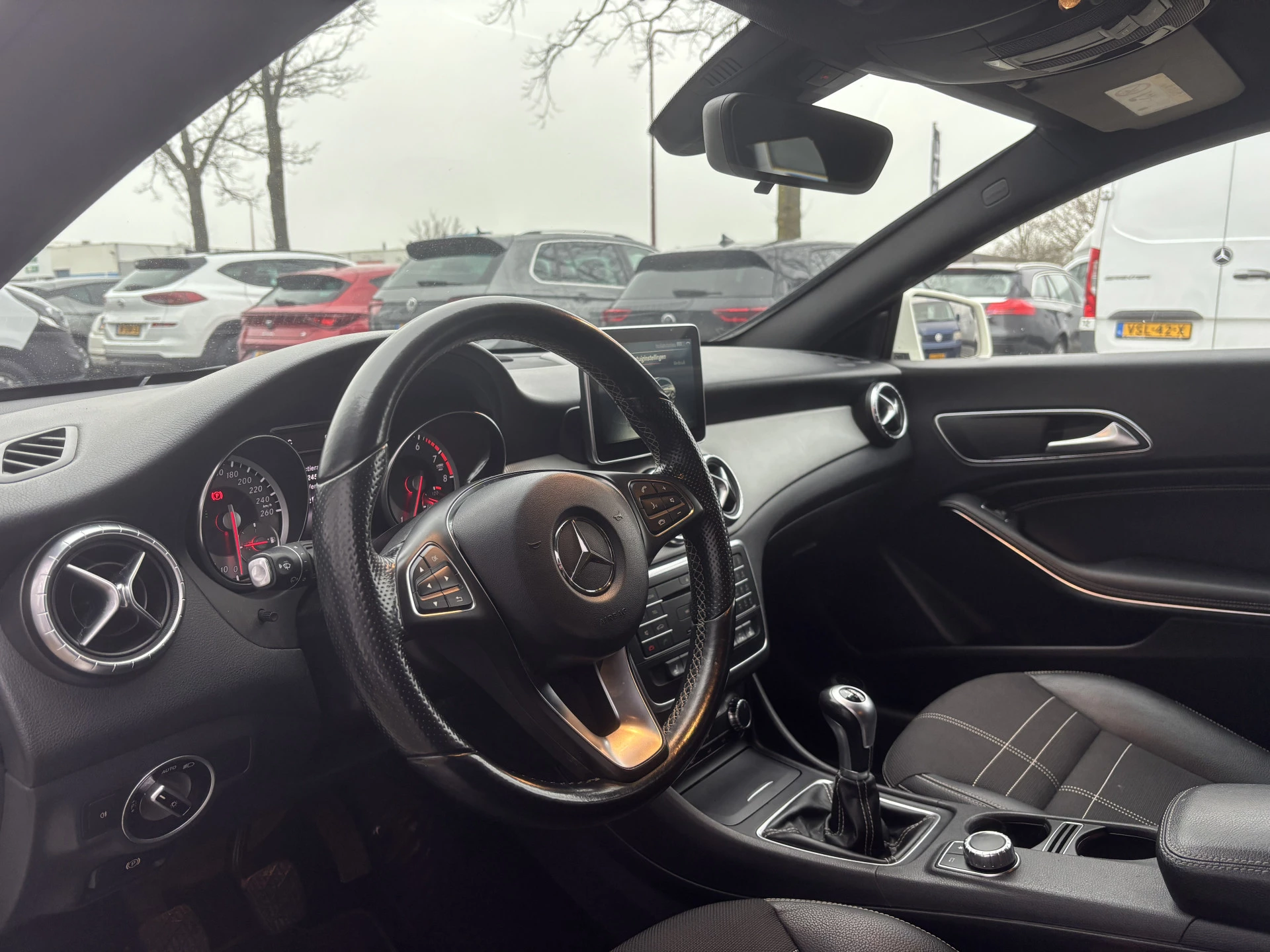 Hoofdafbeelding Mercedes-Benz CLA