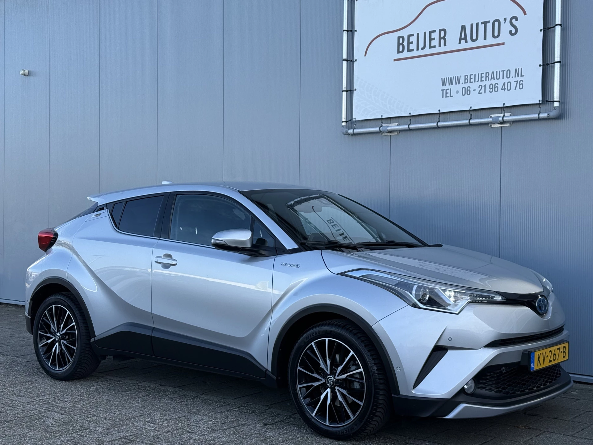 Hoofdafbeelding Toyota C-HR