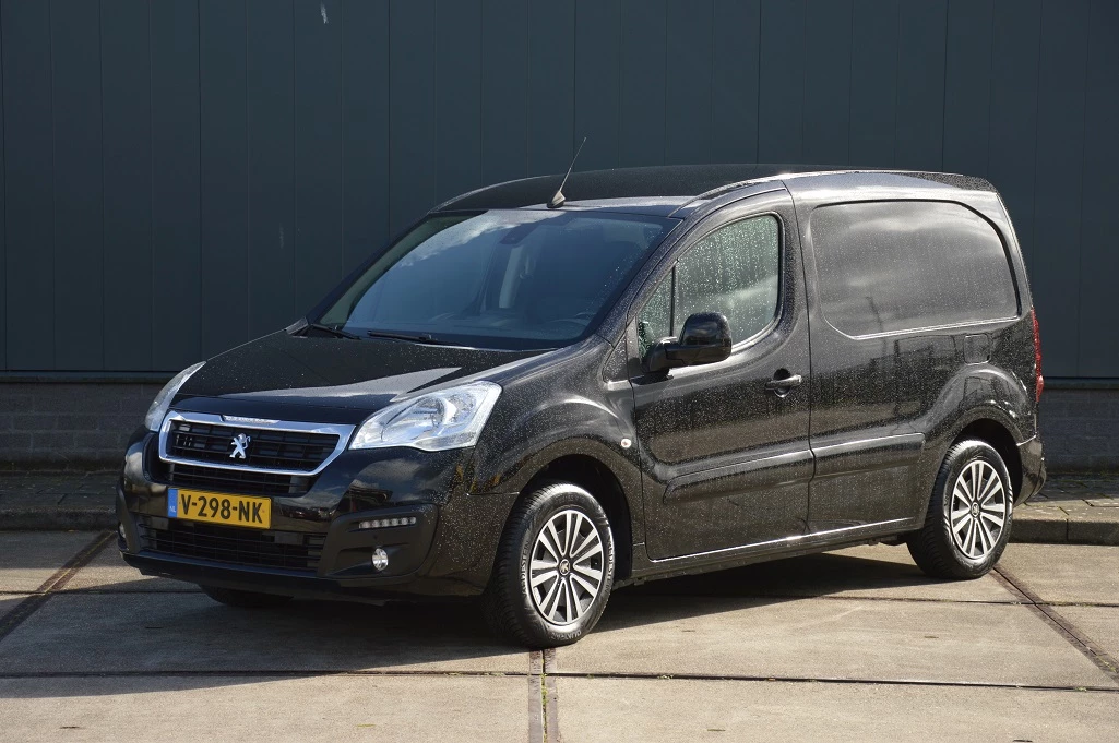 Hoofdafbeelding Peugeot Partner