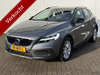 Volvo V40 Cross Country 2.0 T3 Nordic+ | Trekhaak | Stoelverwarming | Standkachel