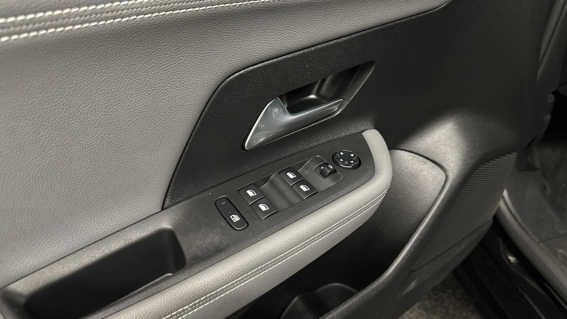 Hoofdafbeelding Opel Mokka-e