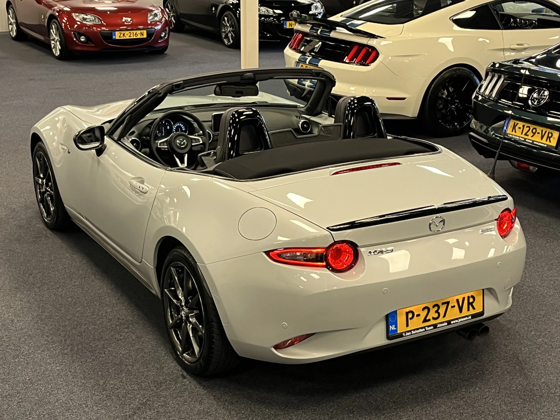 Hoofdafbeelding Mazda MX-5