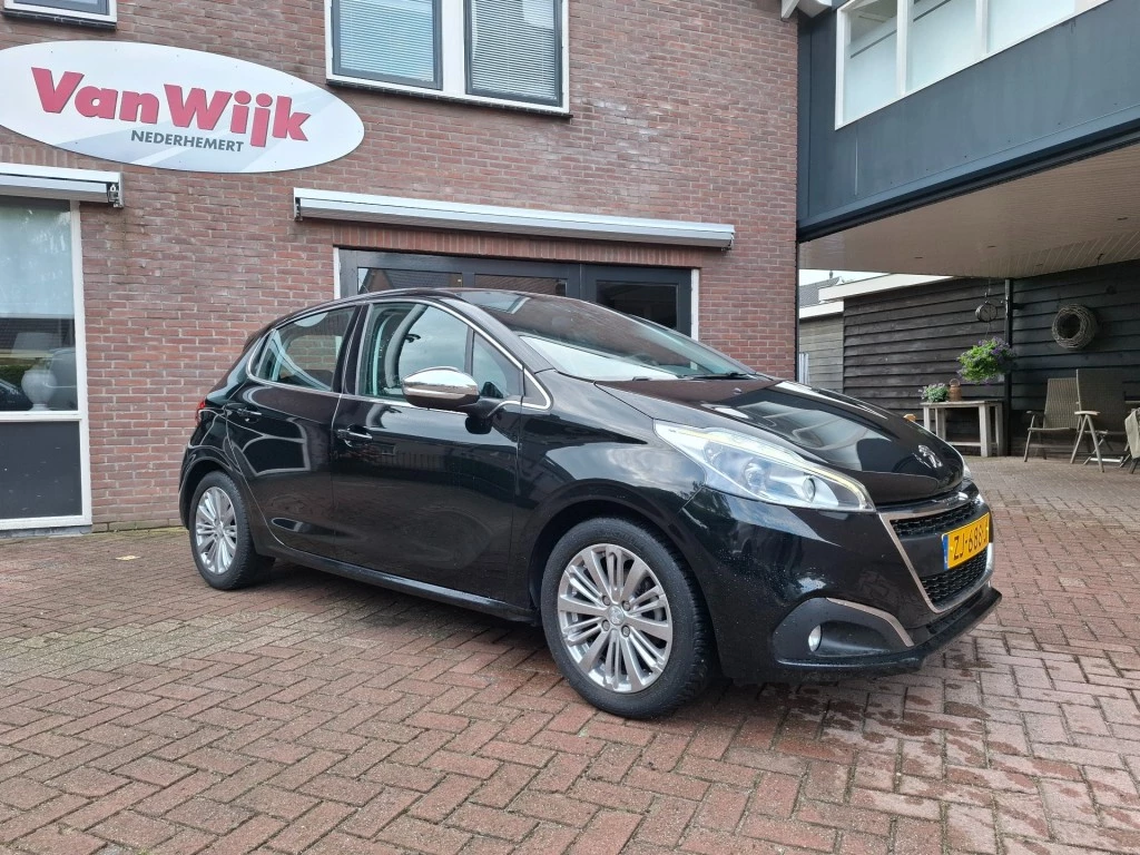 Hoofdafbeelding Peugeot 208