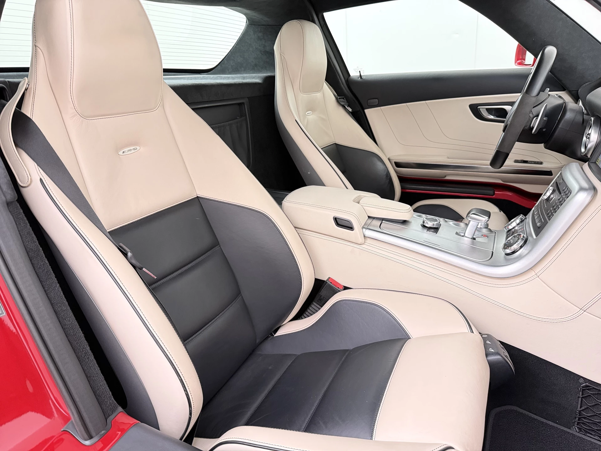Hoofdafbeelding Mercedes-Benz SLS