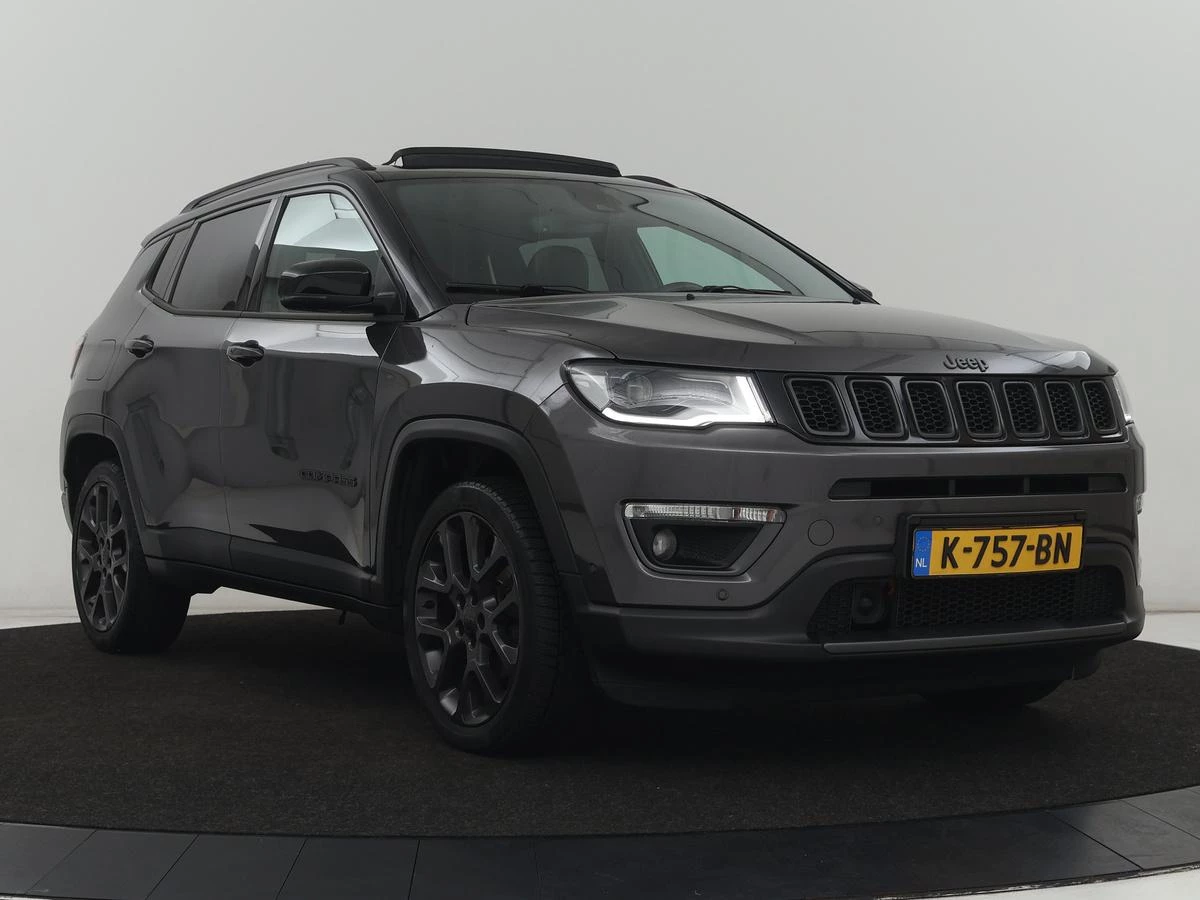 Hoofdafbeelding Jeep Compass