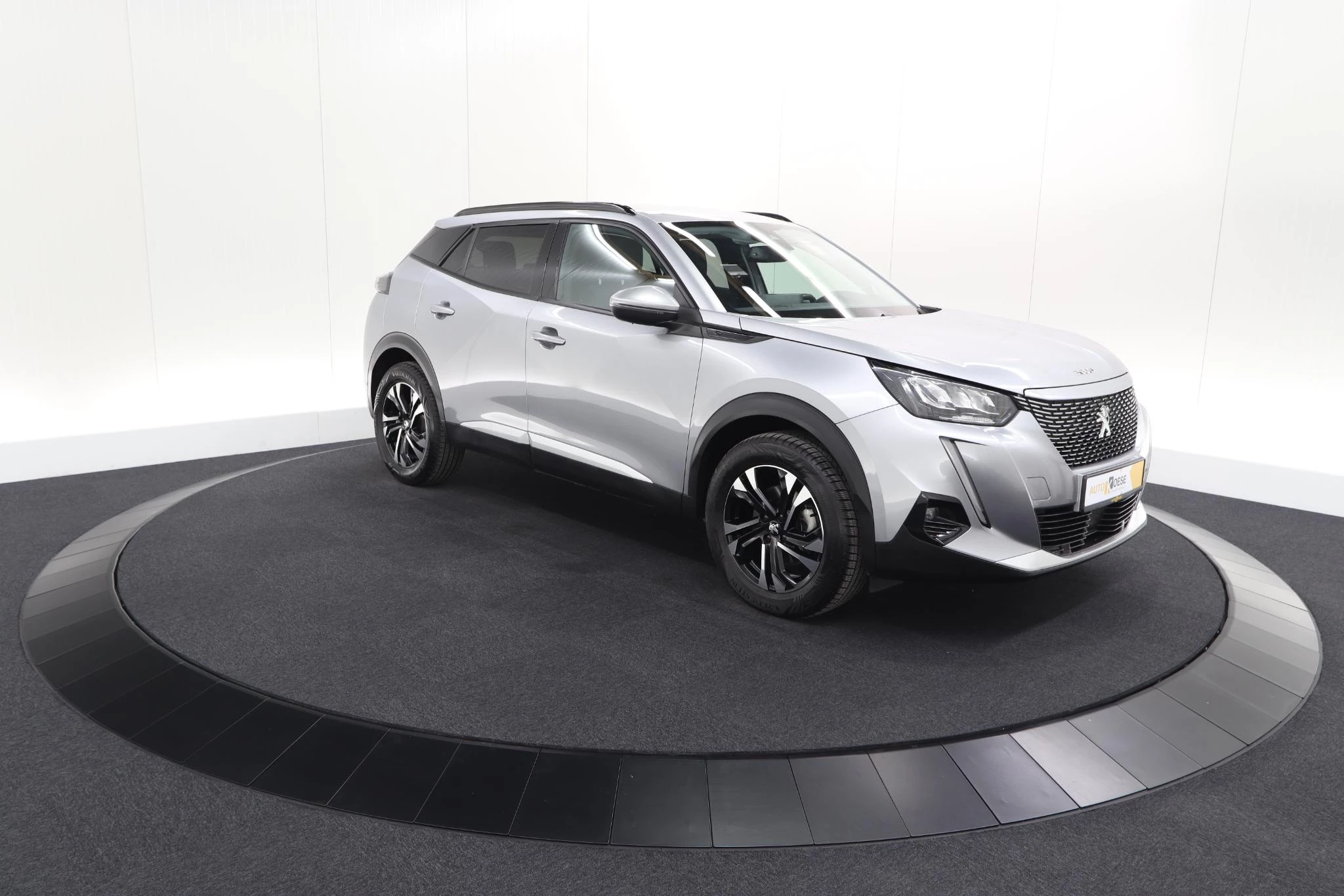 Hoofdafbeelding Peugeot e-2008