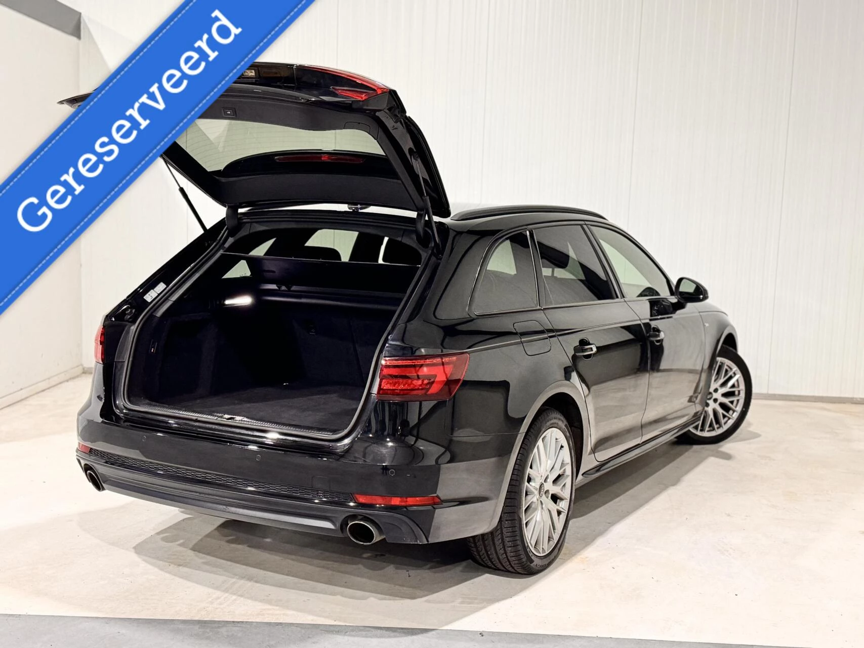 Hoofdafbeelding Audi A4