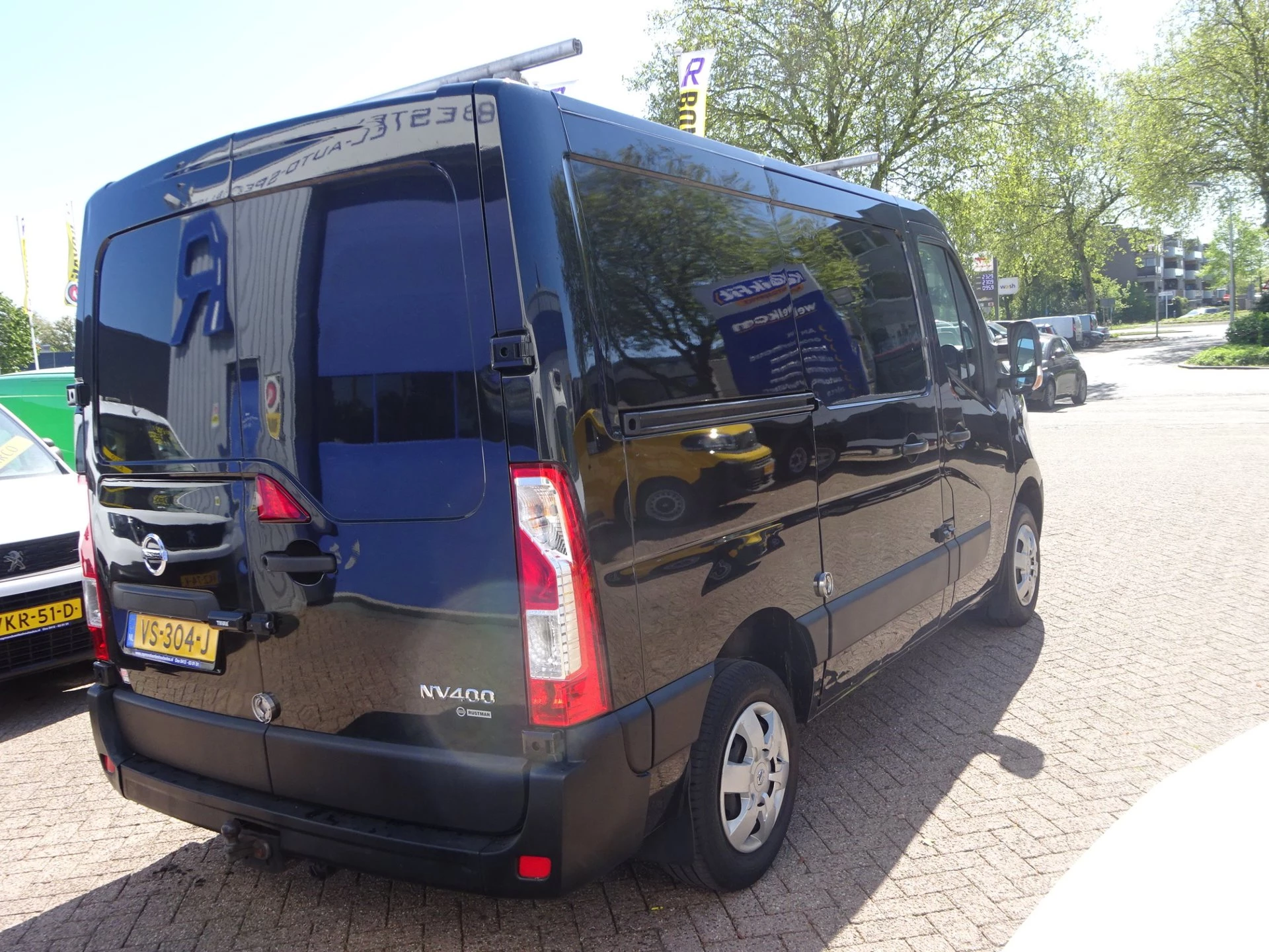 Hoofdafbeelding Nissan NV400