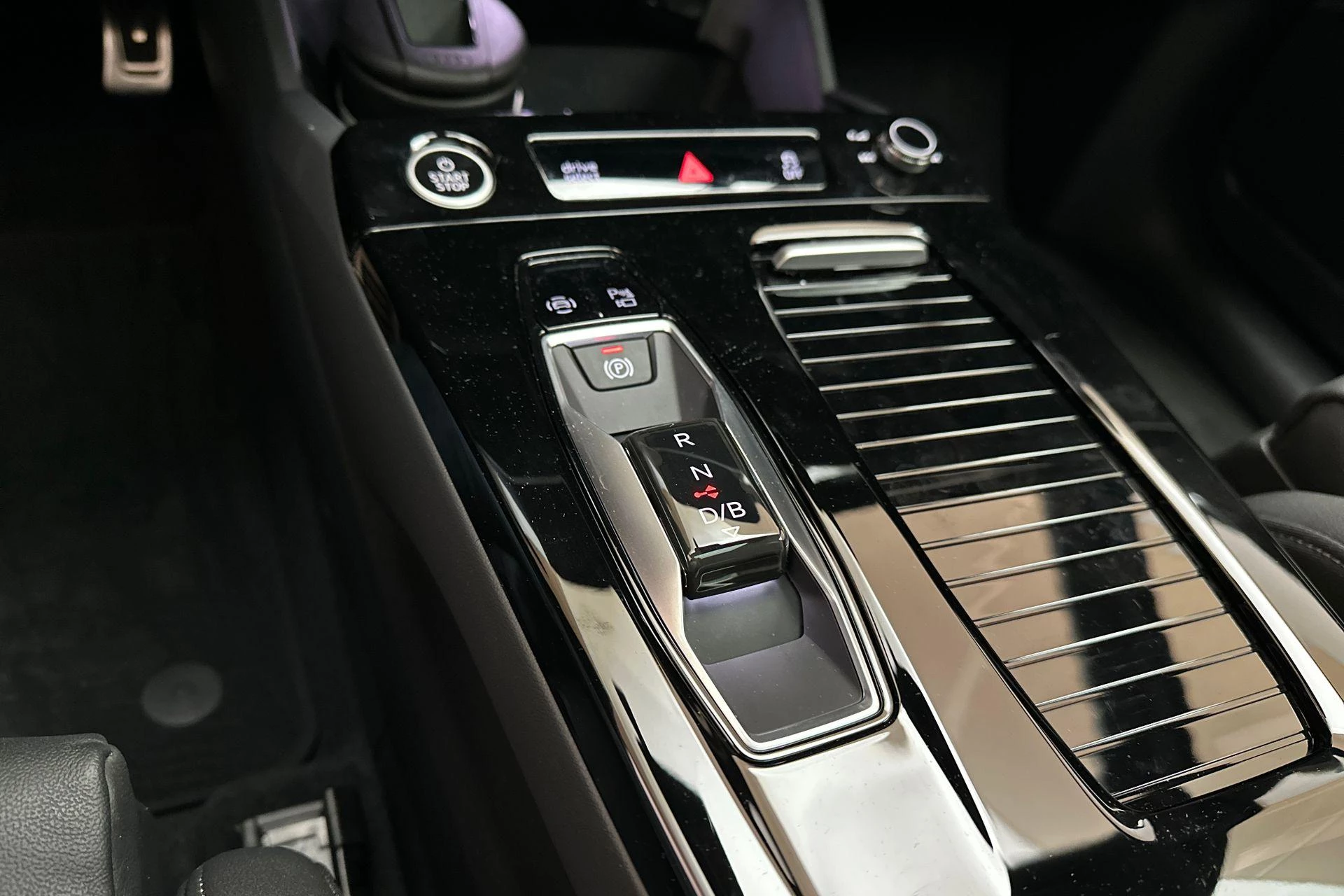 Hoofdafbeelding Audi Q6 e-tron