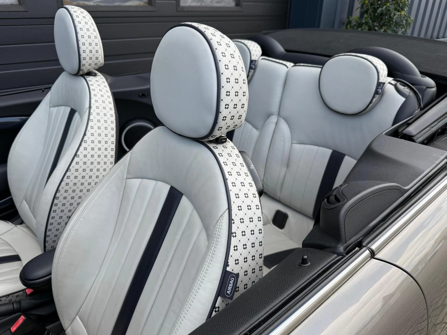 Hoofdafbeelding MINI Cooper Cabrio